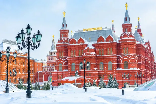 Куда поехать: древние города, суровый север или мегаполисы